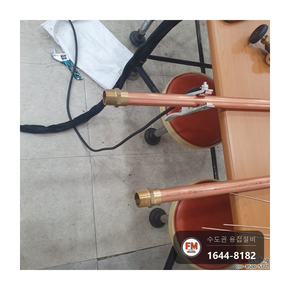 군부대 라디에이터 교체 동배관 상부 선제작 알곤 거울용접 시공 사진 5
