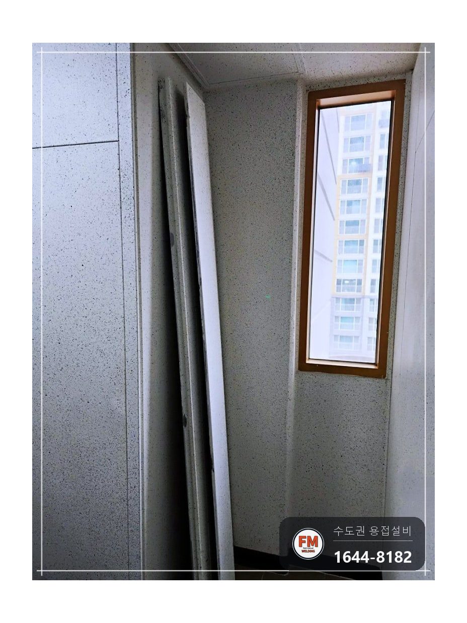 복도 피트 입상배관 SR 몰코 압착교체 클램프 고정 보수 시공 사진 4