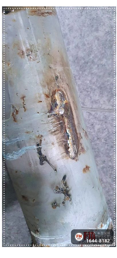 빌딩 화장실 온수배관 슬리브 누수 엘보 교체 알곤 스텐 코팅제 시공 사진 15