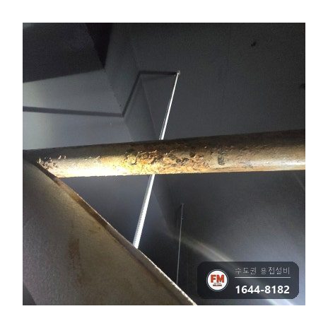 식당 주방 스프링클러 40A 나사산 부식 장니플 티부속 용접 시공 사진 7