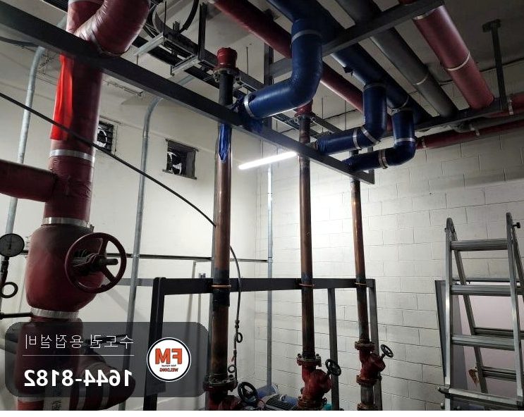 아파트 기계실 펌프 동배관 T부속 점부식 누수 알곤 육성 용접